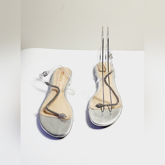 Schultz - Picture 5 of 11